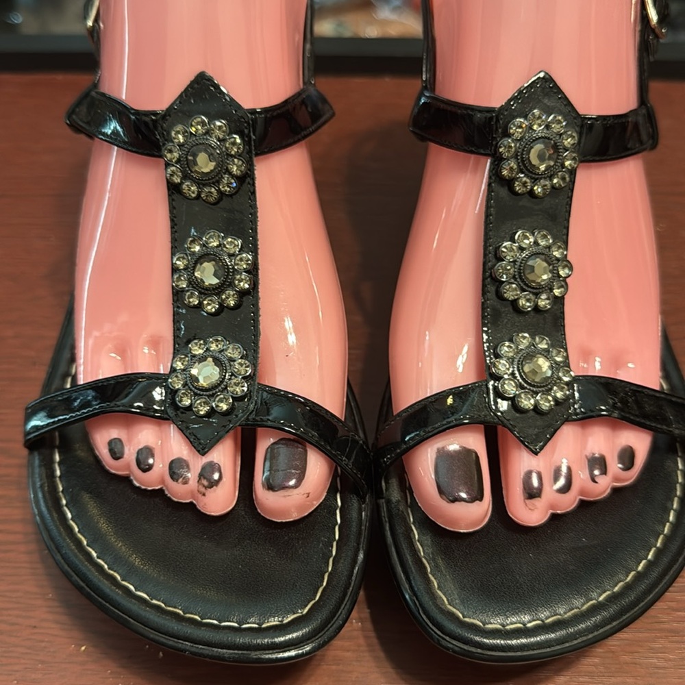 Athena Alexander Black Sandals with Floral Embellishments - Picture 2 of 4